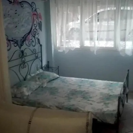 Appartamento Budget Near Metro! Salonicco